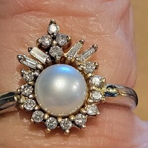 Elegant 14 K White And Yellow Gold  Pearl and Diamond Ring, size 8